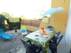 Charmant T2 avec terrasse, proche mer et commerces, classé 2 étoiles - FR-1-307-253